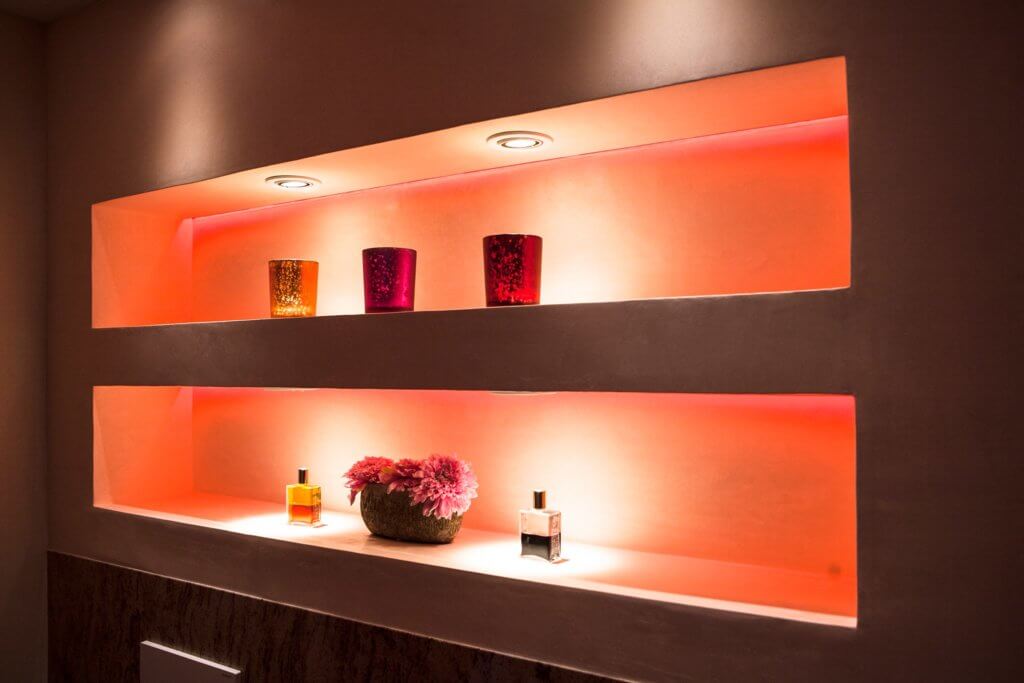 Wellness und spa oase für ihren wohlfühlurlaub im beengten badezimmer