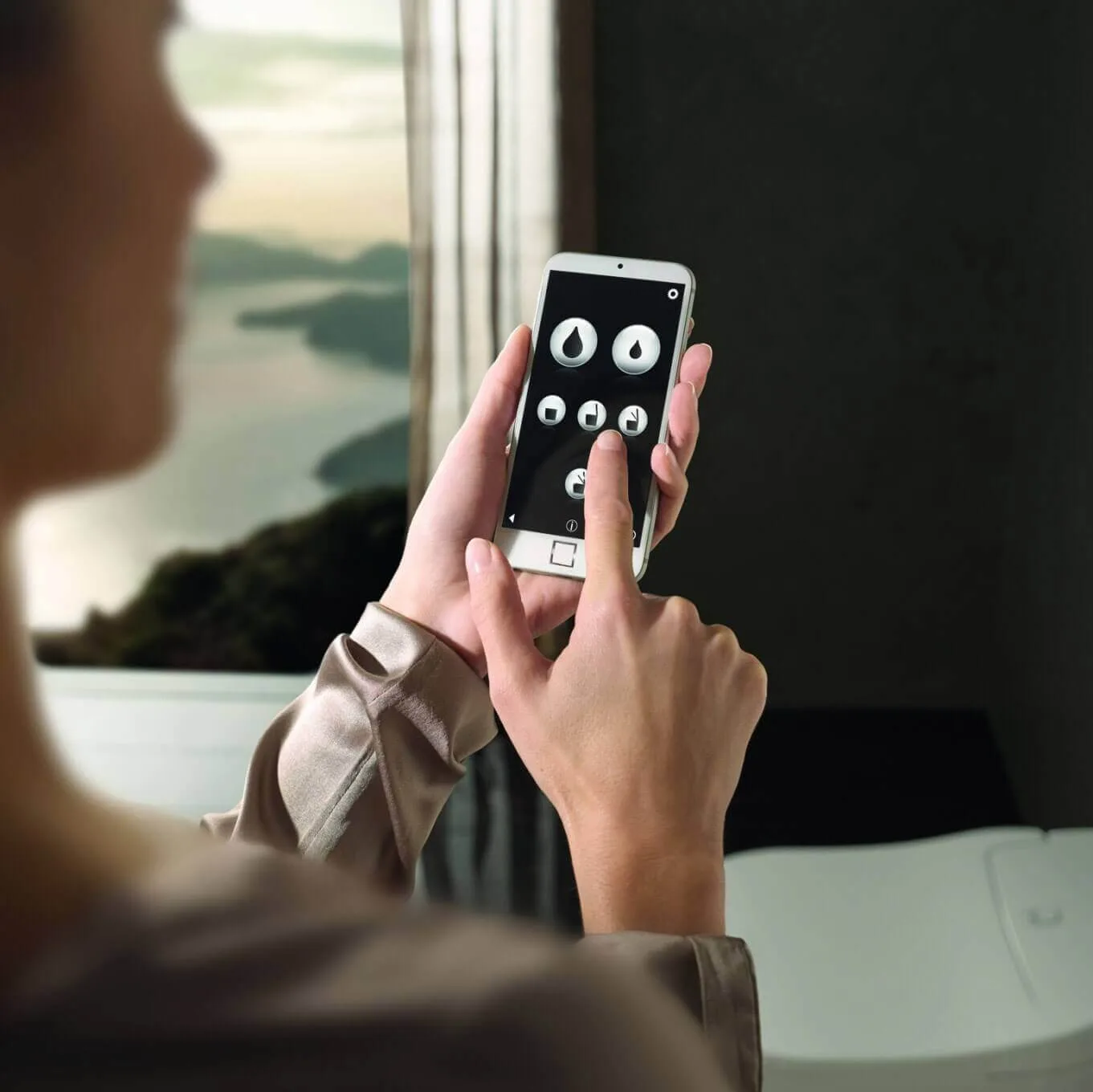 badtrends-2018 individueller Badezimmer Trends,Badtrends 2018,Badtrend 2018,Smart Home 2018,Die Trends für das Bad 2018,Deutschlands schönstes Bad 2018,bad des jahres 2018,schönstes bad deutschlands,2018,badezimmer trends fliesen,schönste badezimmer deutschlands,die schönsten bäder 2017,die schönsten bäder 2018,Ideen für die Badgestaltung 2018,Individuelles Baddesign,Planung,Visualisierung,Kleines Baddesign: So schaffen Sie mehr Platz,kleine bäder einrichten