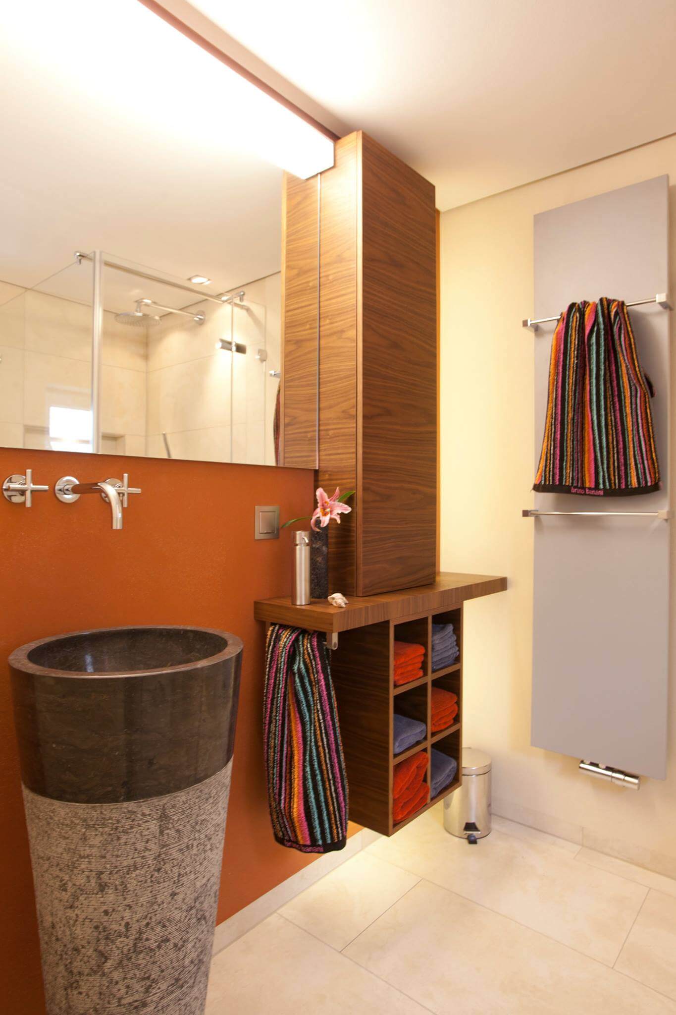 Bad Godesberg,Bad Honnef,Badezimmer,Designerbad,Gäste WC,Gästebad,Gästebad für Minimalisten,gästebad ideen,Gästebad mit Dusche,gästebad möbel,gästebad modern,Gästebad Waschtisch,Gästebadezimme