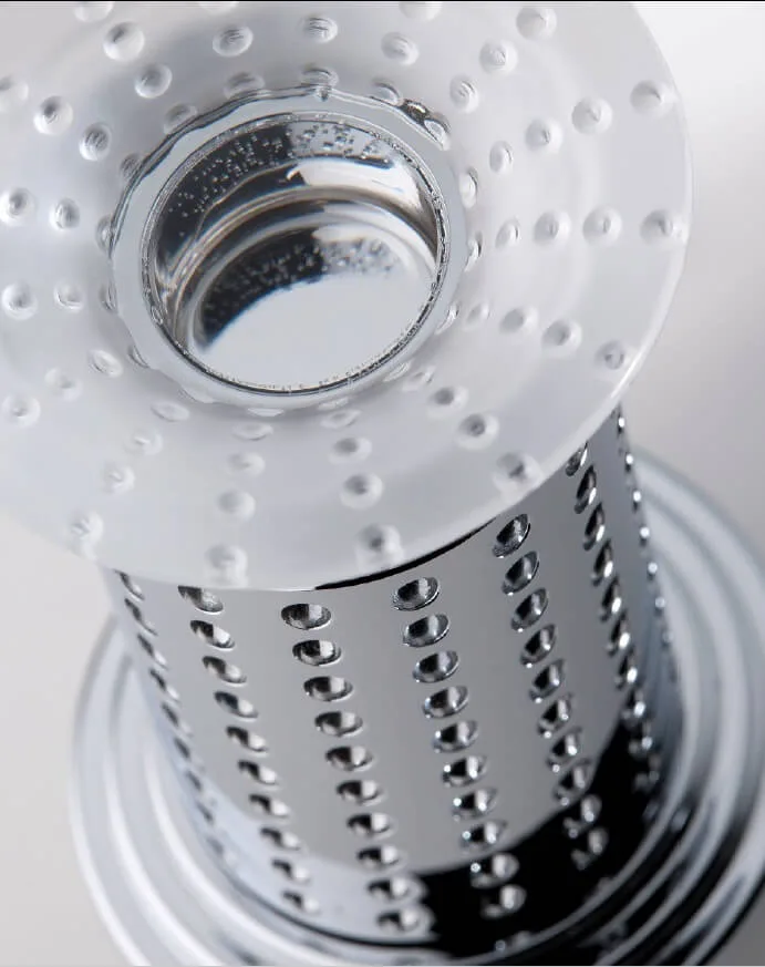 THG Paris Armaturen und hochwertiges Badezimmer-Zubehör für ihr Badezimmer Design Edler Stein, Kristallglas, Porzellan, optisches Glas, natürlicher Marmor: THG Paris wählt sorgfältig Materialien hoher Qualität zur Schaffung außergewöhnlicher Stücke. THG Paris steht für zeitlosen Luxus im privat Spa und eine außergewöhnliche Lebensart.