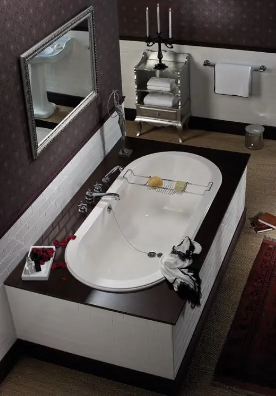 THG Paris Armaturen und hochwertiges Badezimmer-Zubehör für ihr Badezimmer Design Edler Stein, Kristallglas, Porzellan, optisches Glas, natürlicher Marmor: THG Paris wählt sorgfältig Materialien hoher Qualität zur Schaffung außergewöhnlicher Stücke. THG Paris steht für zeitlosen Luxus im privat Spa und eine außergewöhnliche Lebensart.