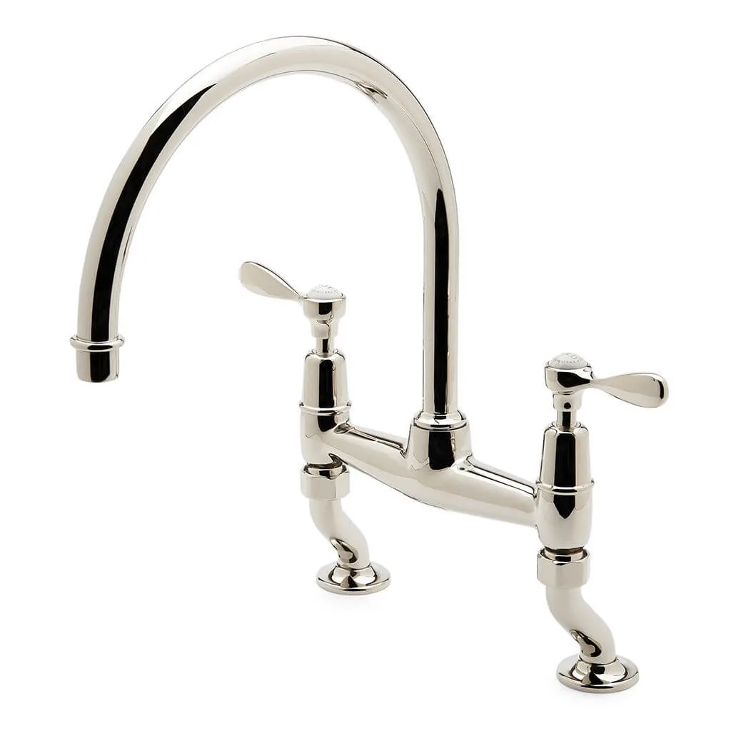 THG Paris, das vor mehr als 50 Jahren gegründete französischer Familienunternehmen, stellt Armaturen und Badezimmer-Accessoires für Waterworks her.
