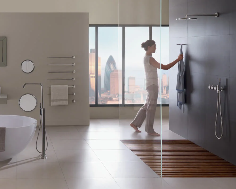 Badewanne; Duscharmaturen; Runde Serie; Hands-free; Built-in Handtuchwärmer ... Dreilocharmaturen; Bidet; Thermostatmischer; Vormontierte kombinationen