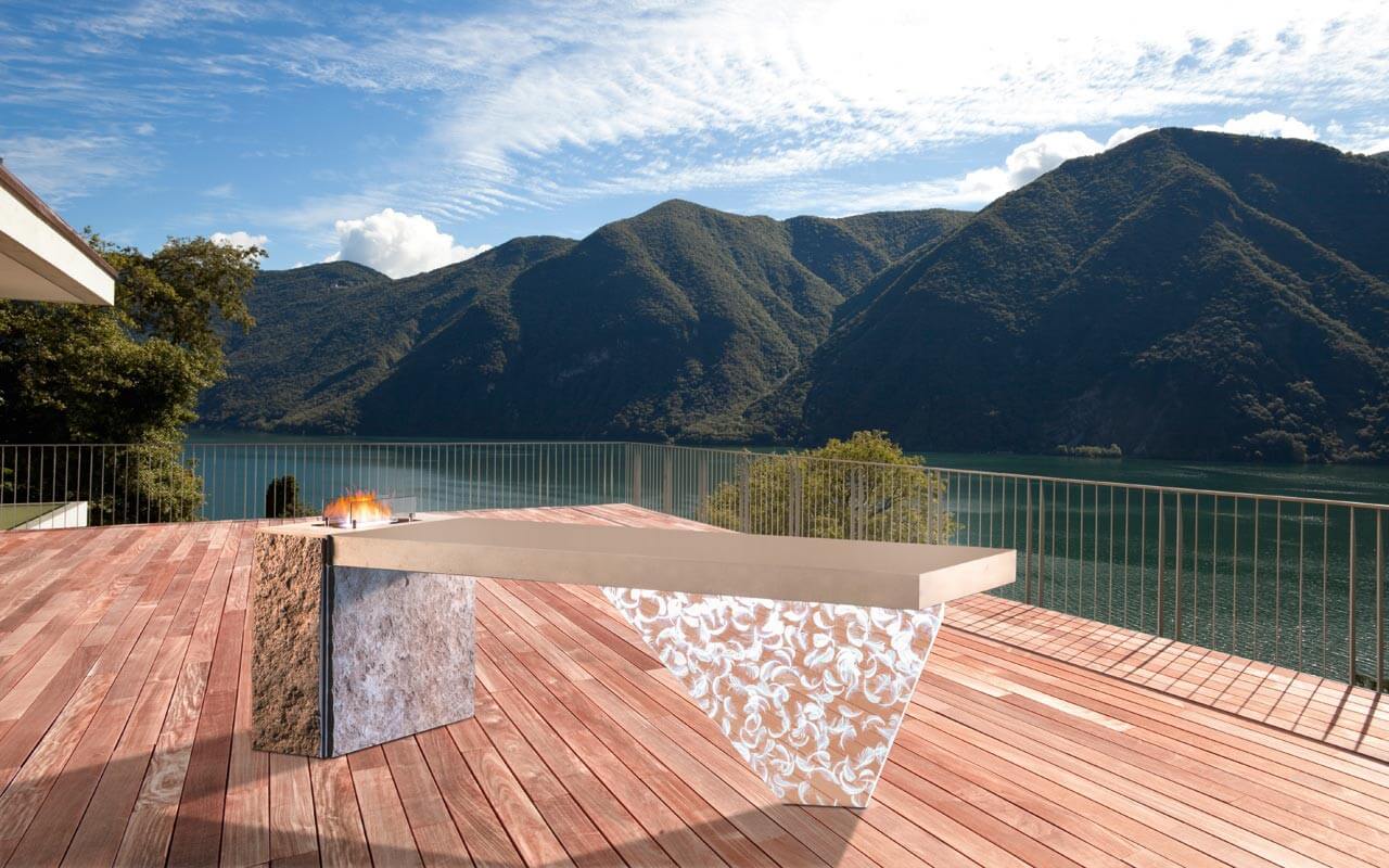Jutable Tisch-Innovation aus Naturstein mit dem Designer Torsten Mueller aus Bad Honnef naehe Koeln Bonn und Daniel Helm aus Troisdorf Verkauf (1) Massiv und leicht, ursprünglich und innovativ, asymmetrisch und harmonisch – der neue JUTABLE von JUMA EXCLUSIVE vereint gekonnt Gegensätze.