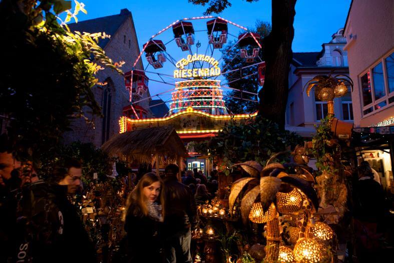 Martinimarkt Bad Honnef 2017 das Stadtfest für die Sinne Der Herbstmarkt findet vom 25. bis 29. Oktober 2017 statt. ZentraParkplätze mit Pendelverkehr