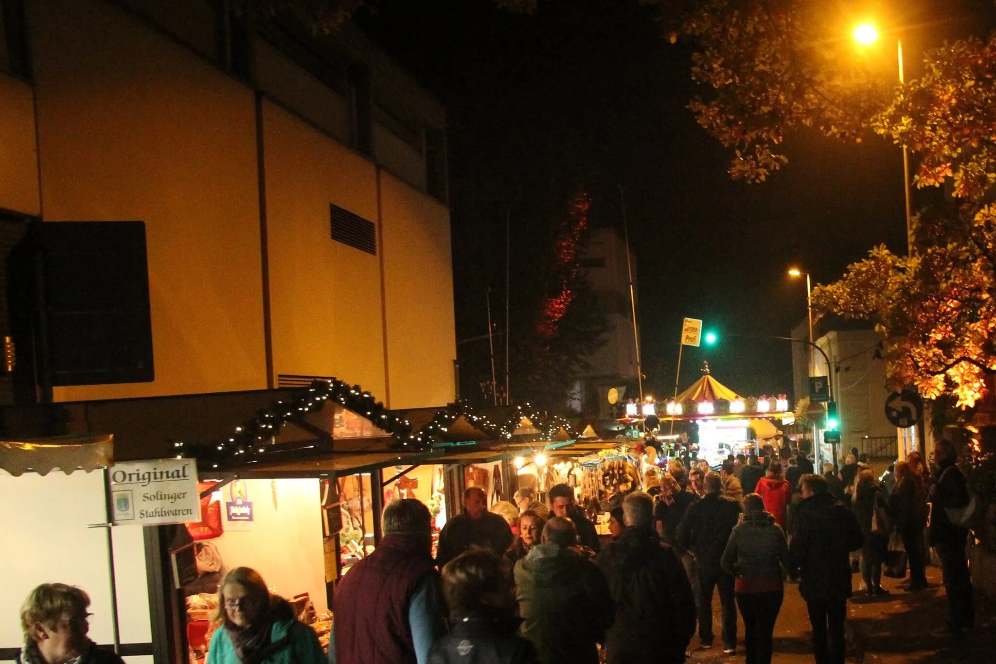 Martinimarkt Bad Honnef 2017 das Stadtfest für die Sinne Der Herbstmarkt findet vom 25. bis 29. Oktober 2017 statt. ZentraParkplätze mit Pendelverkehr