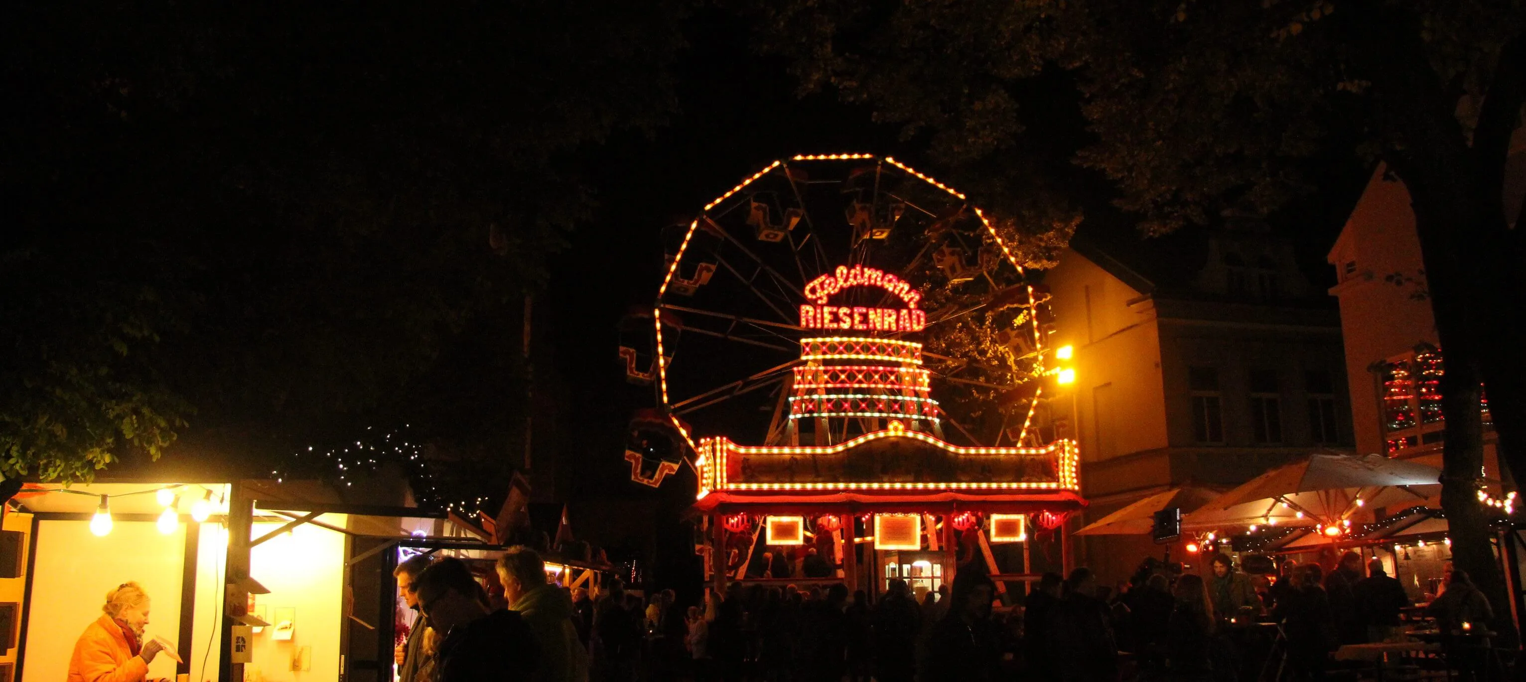 Martinimarkt Bad Honnef 2017 das Stadtfest für die Sinne Der Herbstmarkt findet vom 25. bis 29. Oktober 2017 statt. ZentraParkplätze mit Pendelverkehr