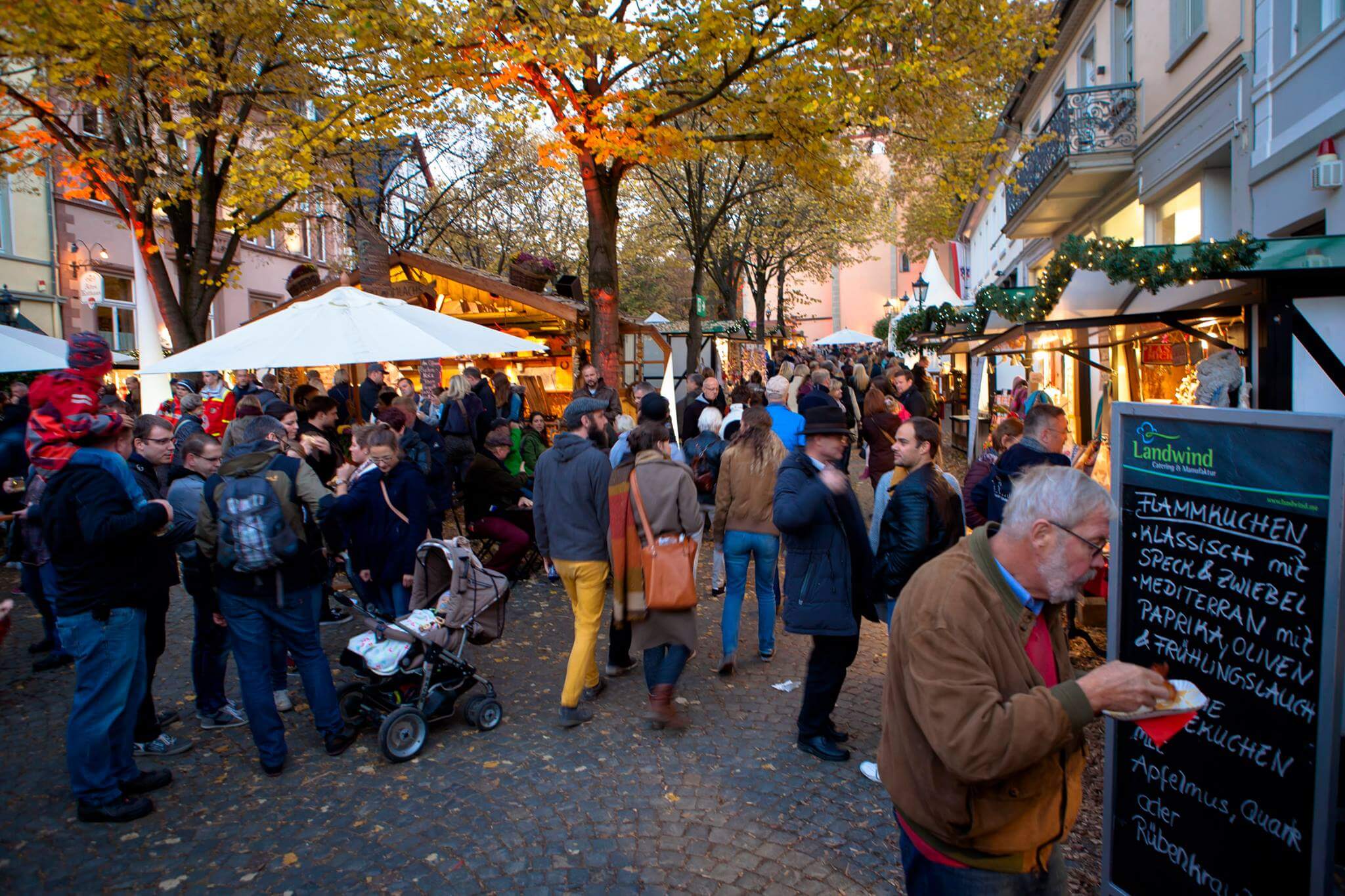 Nicht nur Abends ein Garant für eine zauberhafte Atmosphäre Martinimarkt 2017 Bad Honnef 