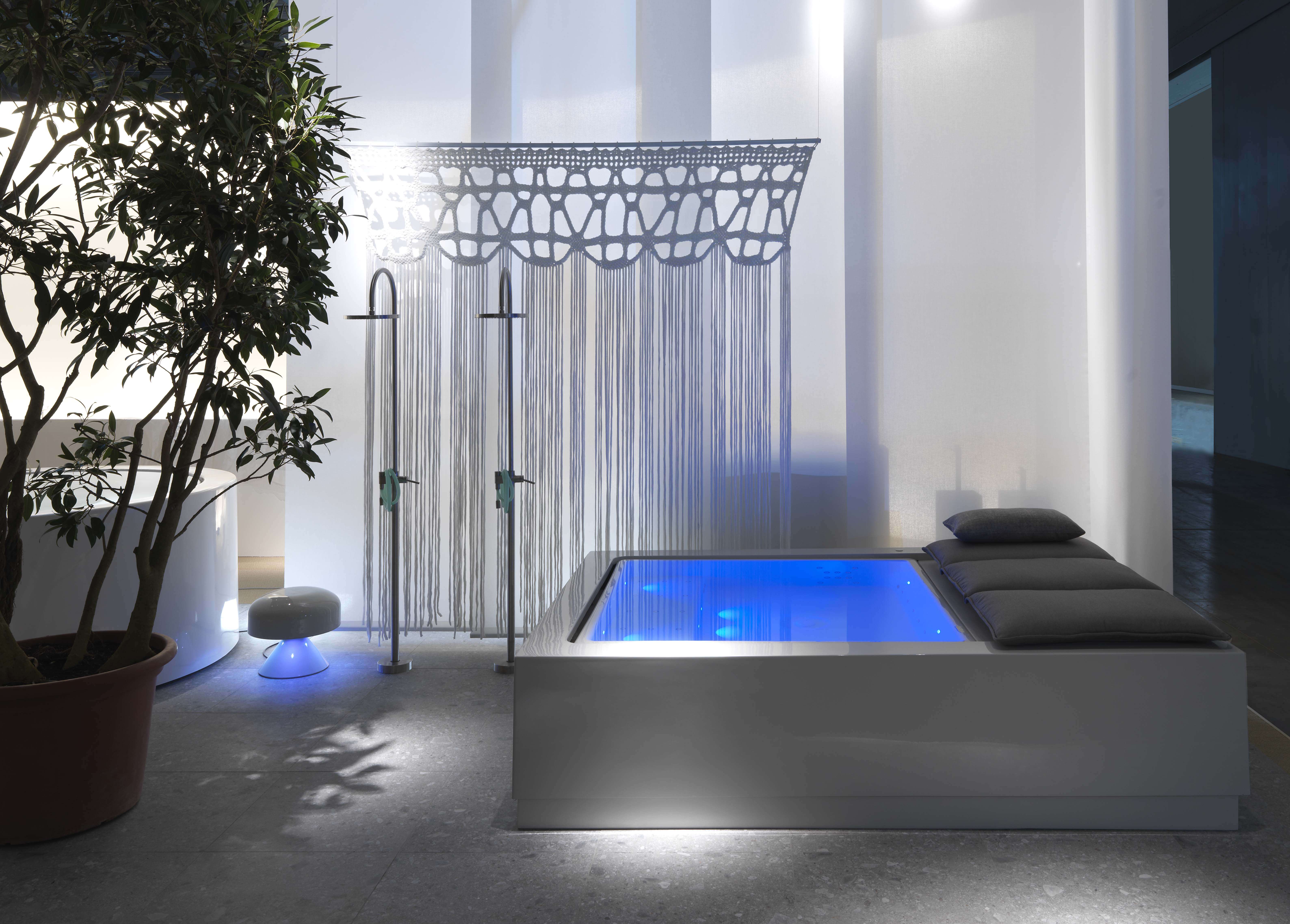 Zucchetti.Kos Pool Quadrat Relax Verkauf Beratung Spa-Designer Torsten Müller Bad Honnef nähe Köln Bonn Düsseldorf Münst