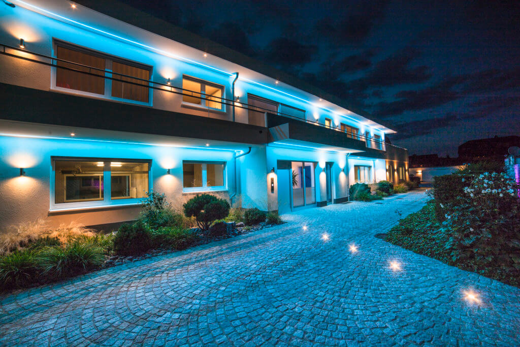 Lichtdesigner Lichtplaner Design Award Winner Pool Architektur Penthouse Bungalow Lifestyle