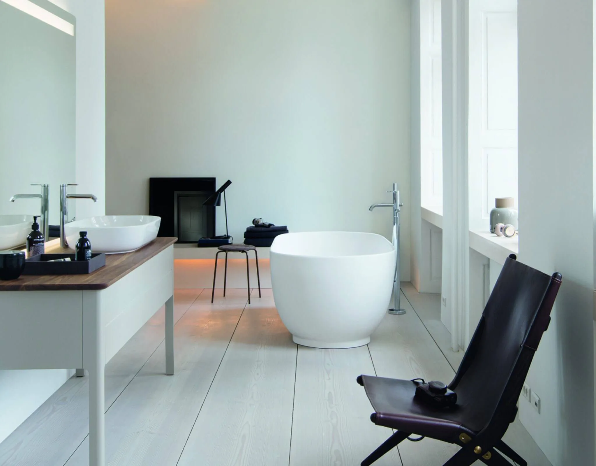 Duravit Luv ist die Badserie für moderne Bäder mit ästhetischer Ursprünglichkeit