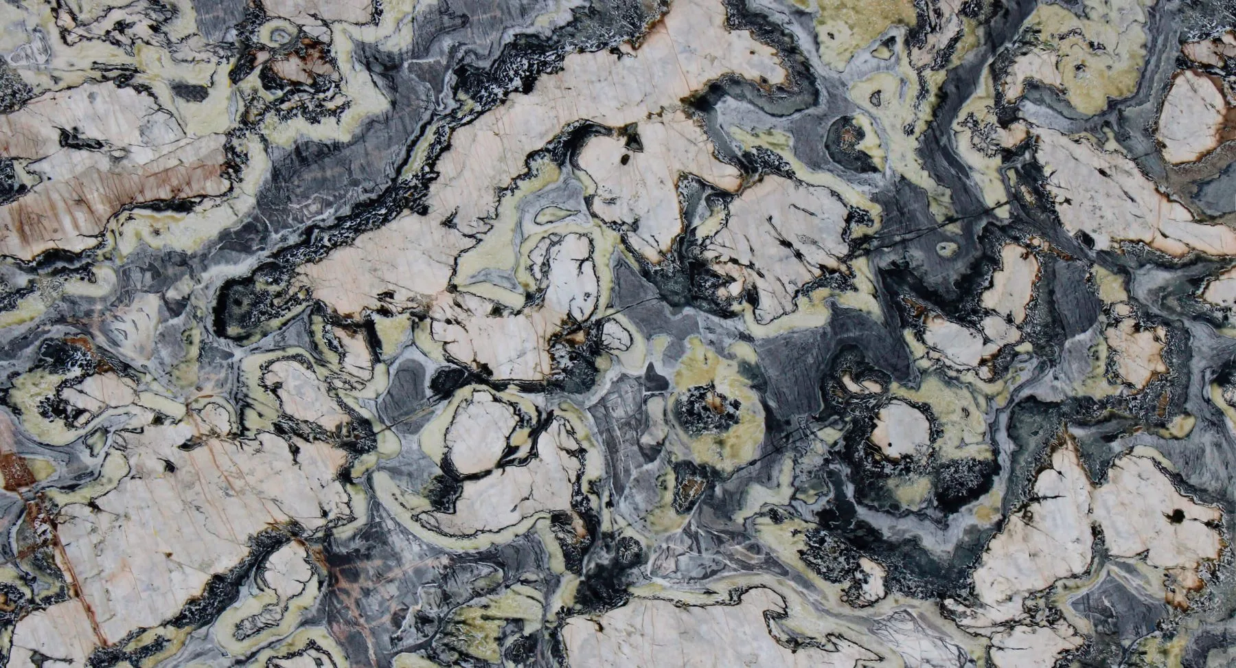 Antolini Naturstein auf der ISH 2019