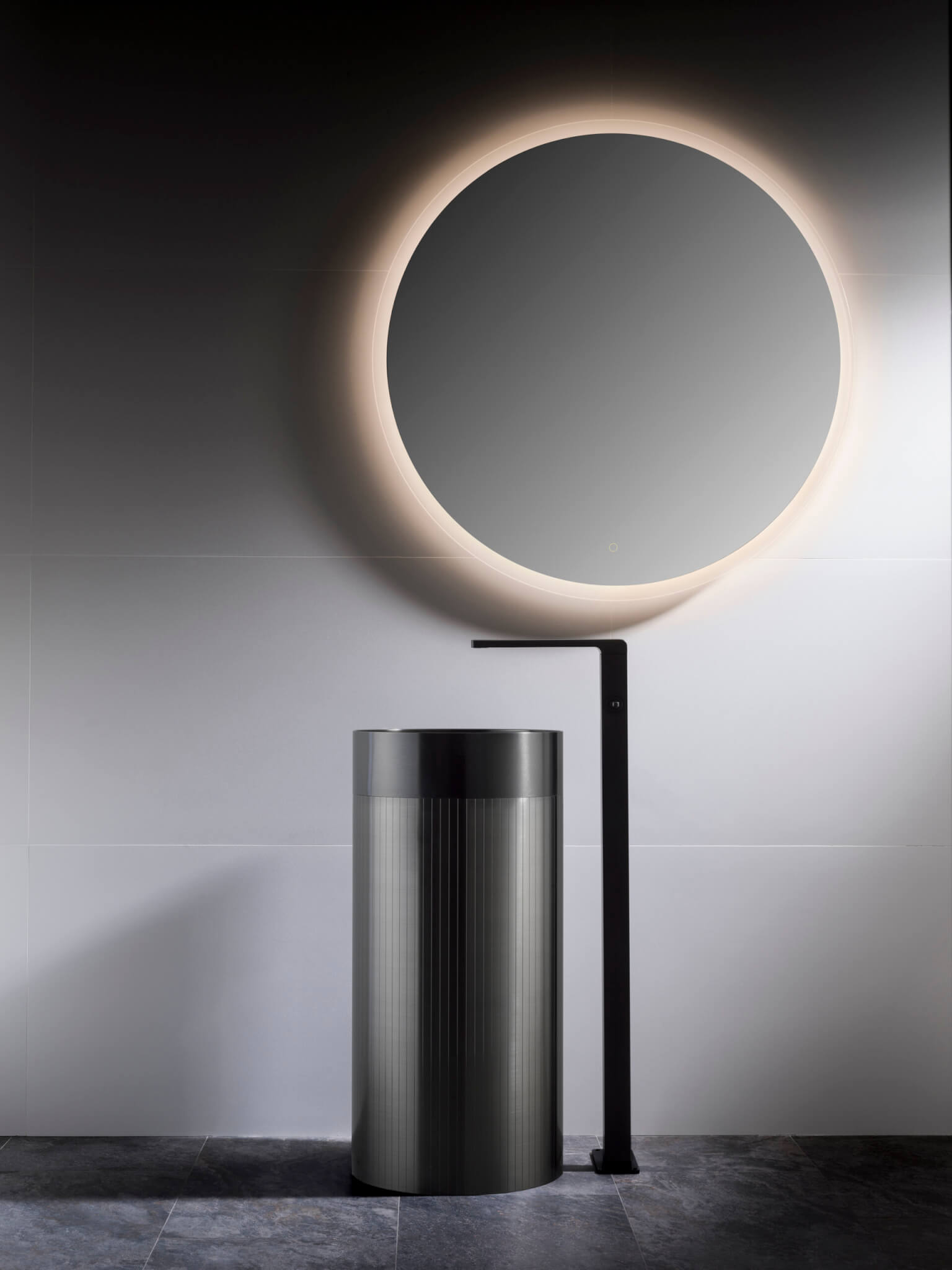 Erleben Sie Luxus und Innovation: Die Titan-Waschtonne von Noken Porcelanosa setzt neue Maßstäbe im Spa-Design für das Jahr 2024