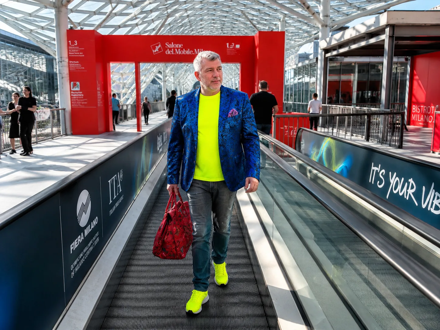Torsten Müller auf dem Salone del Mobile 2026 in Mailand bei der Analyse aktueller Entwicklungen für Luxusbad, Private Spa und hochwertige Badplanung.