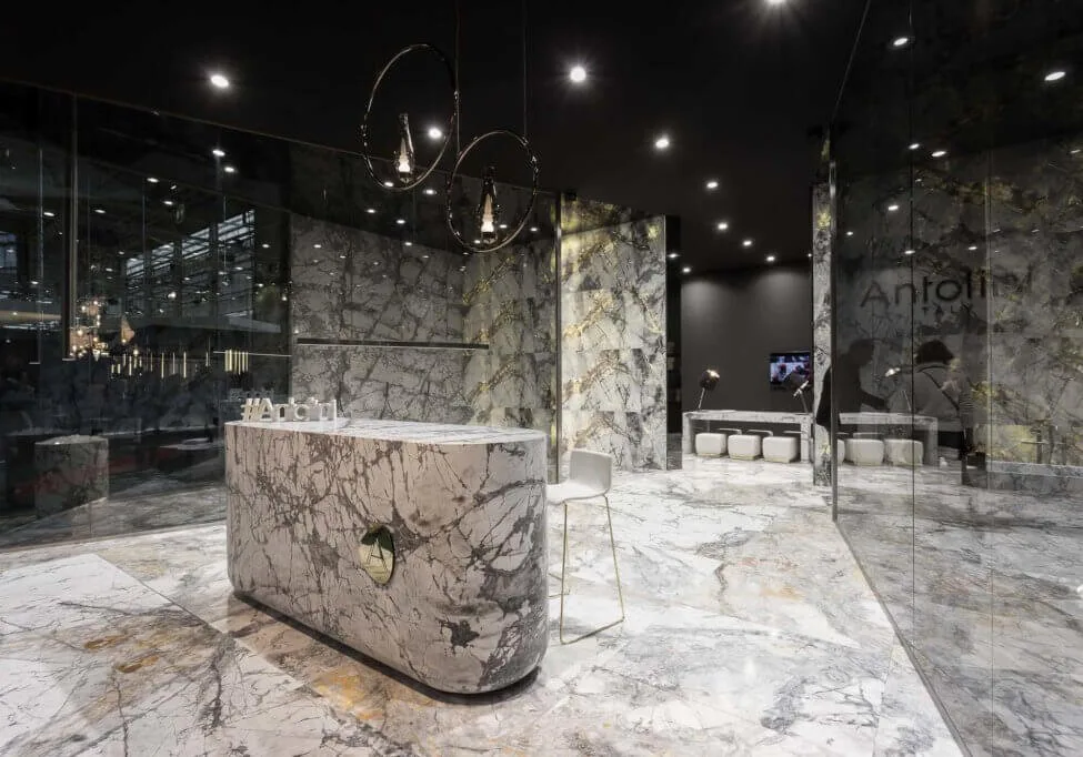 Taktile Raffinesse mit einem Wellness-Akzent: Antolini Naturstein präsentiert auf der Maison & Objet 2018