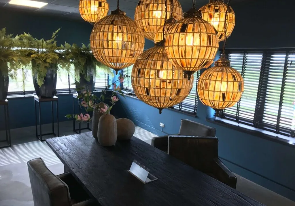 Interieur Wohnaccessoires Möbel Accessoires Designermöbel sofa lampe sessel möbel spiegel lampen Verkauf Beratung PTMD (14)