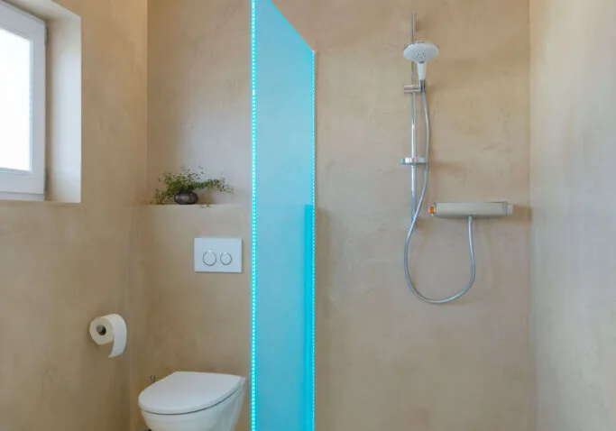 Beleuchtung vom Designer Decke Beleuchtung deckenprofile für indirekte beleuchtung Ideen für indirekte LED Deckenbeleuchtung Indirekte Beleuchtung indirekte beleuchtung wohnzimmer indirekte deckenbeleuchtung mittels led band led schienen für indirekte beleuchtung led stripes als indirekte beleuchtung LED-Beleuchtung Lichtdesign Lichtdesigner Lichteffekte